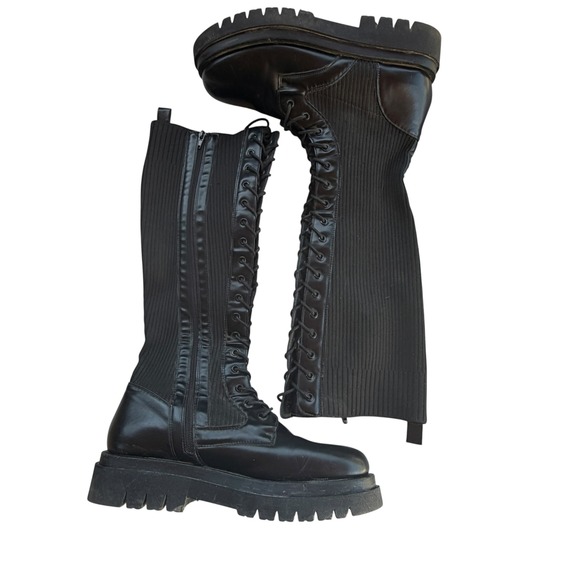 Truffle Collection Shoes - Truffle Collection Combat Boots Womens 10 Black Excellent Vegan Lug Sole Ribbed